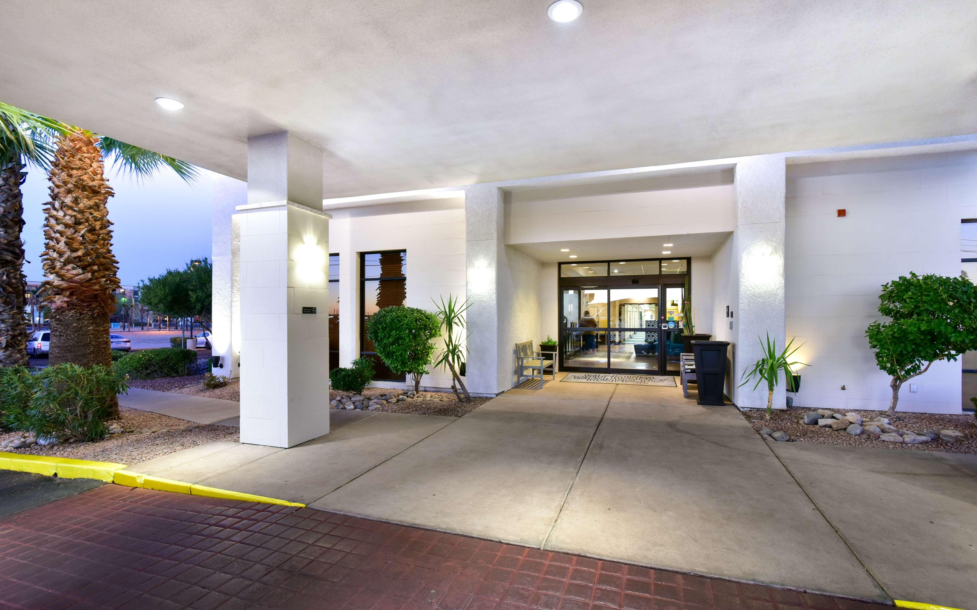 Hampton Inn Tucson-Airport Exterior foto